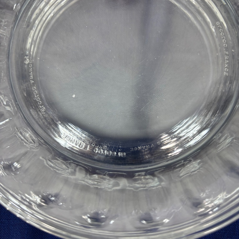 7 Vintage clear glass thumbprint rim salad plate Arcoroc France 6" - Picture 4 of 6